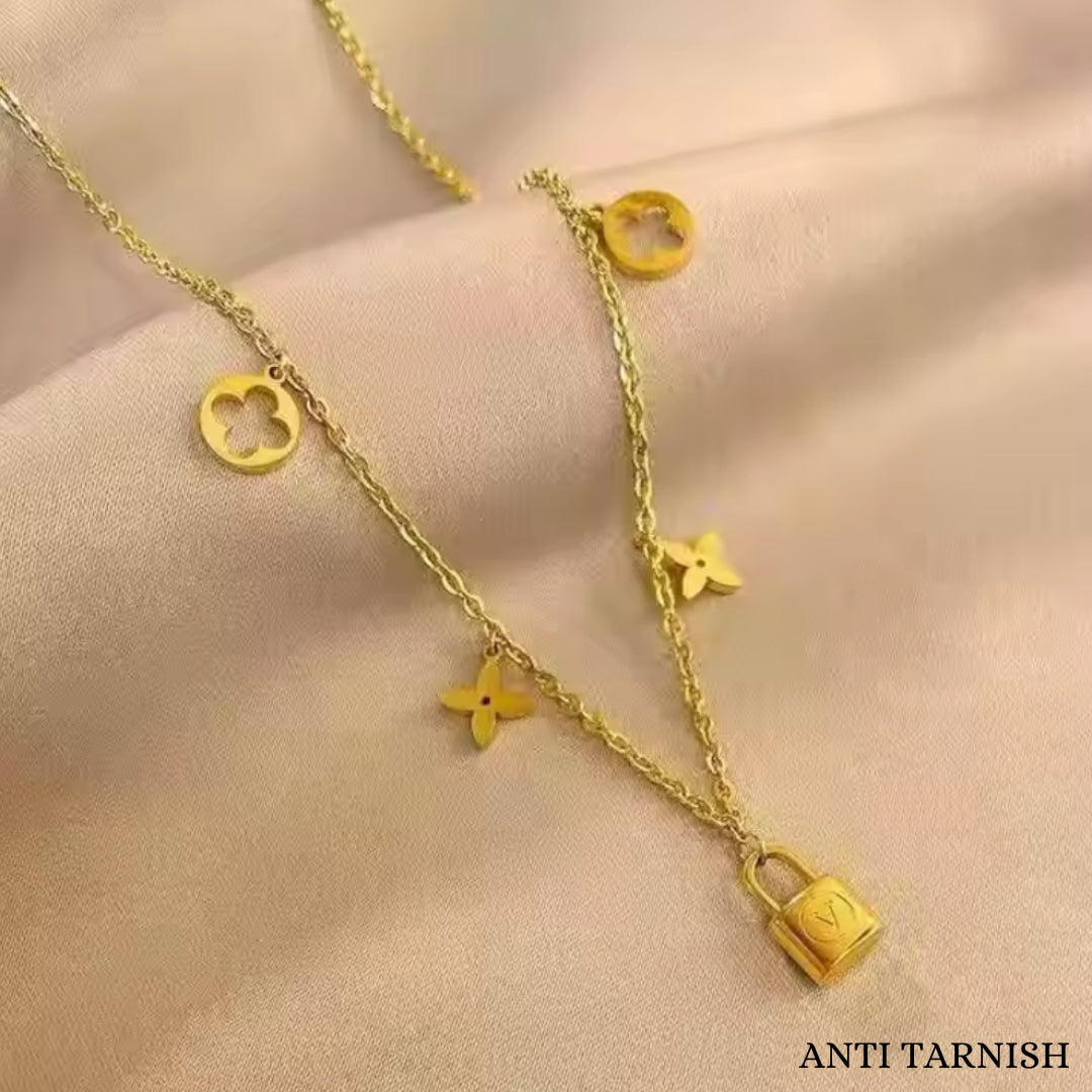 Charms necklace