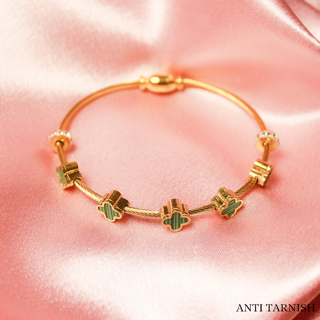 Green Clover Magnet Bracelet
