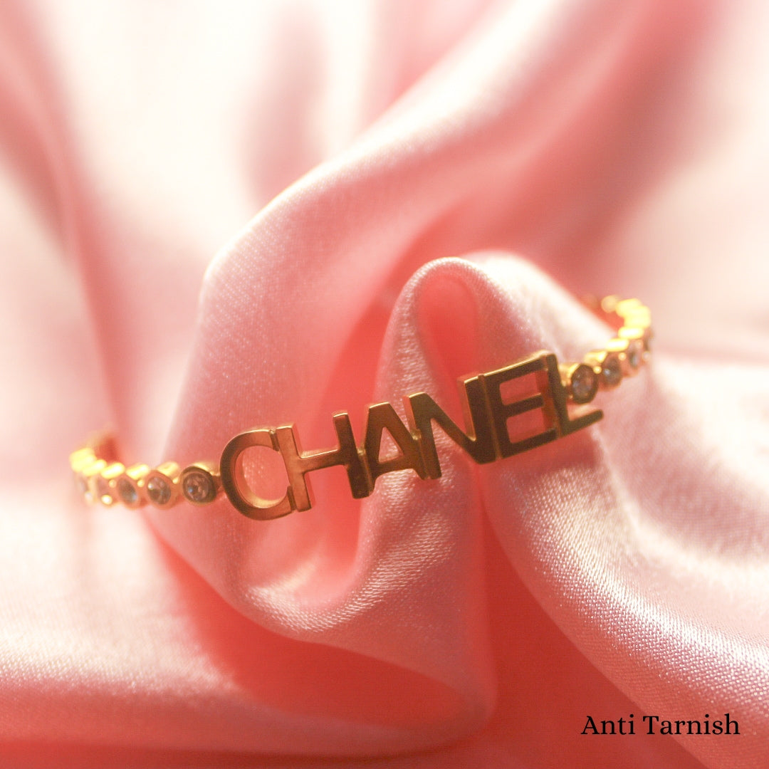 C bracelet