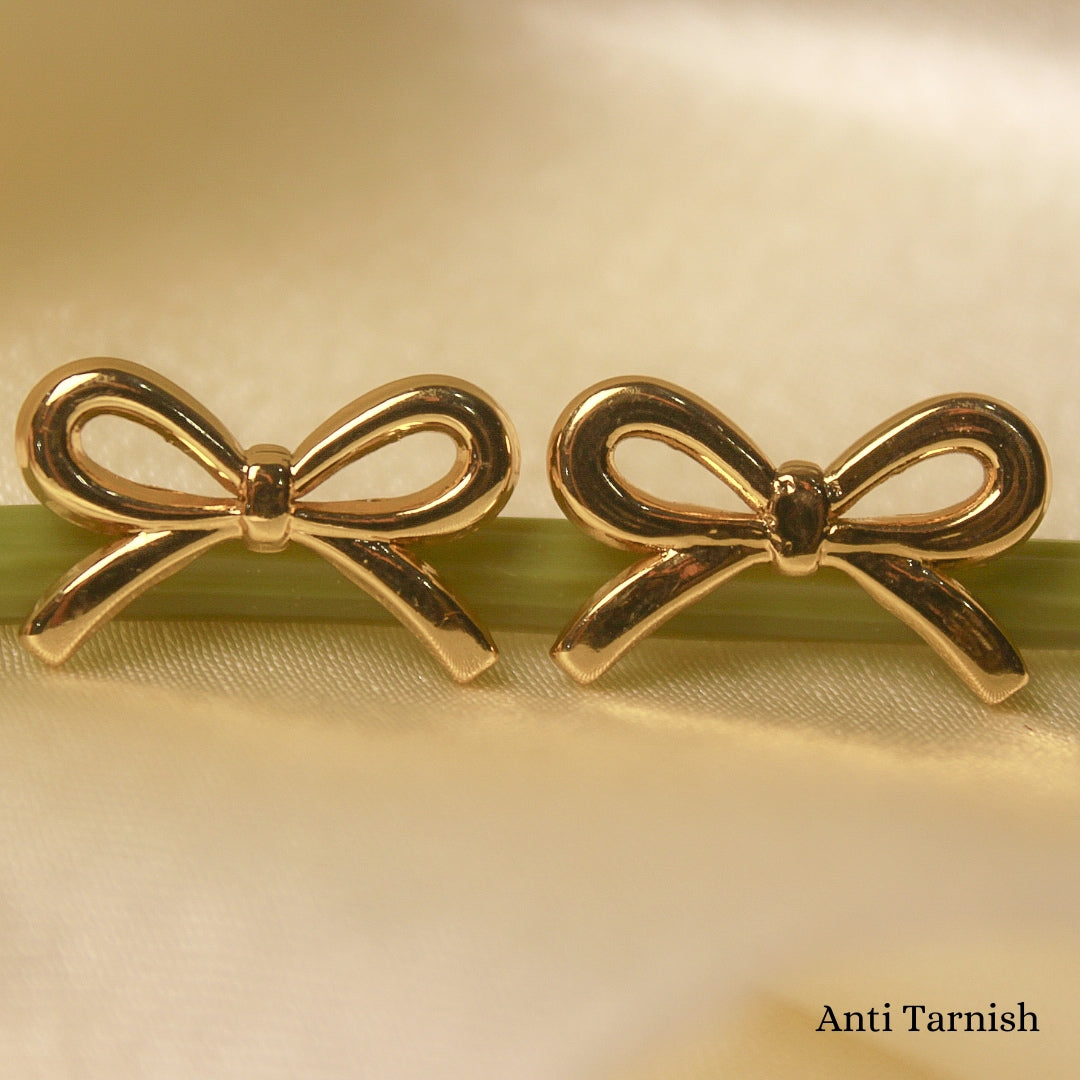 Bow earrings