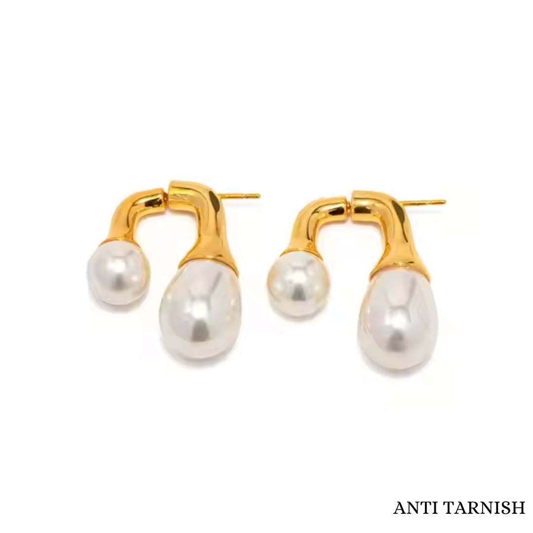 White pearl Drop earrings