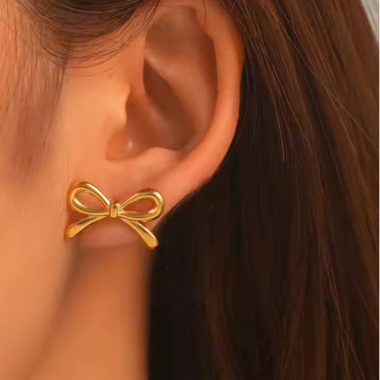 Bow earrings