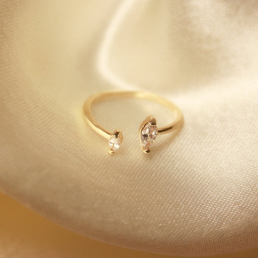 Elegant Adjustable Ring