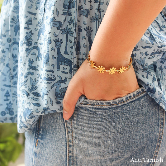 Flower Elegant Bracelet