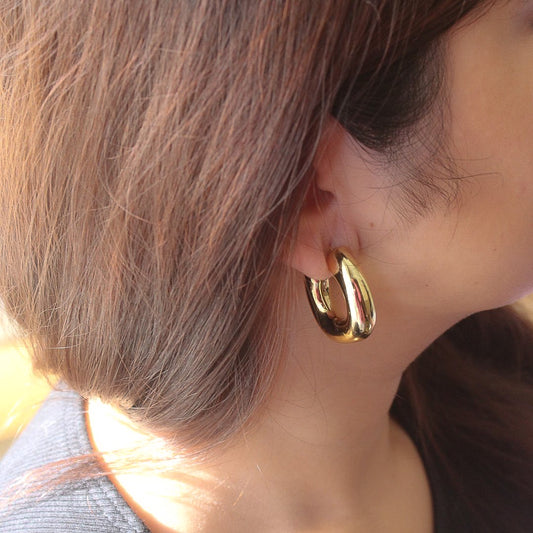 Chic Square Hoops