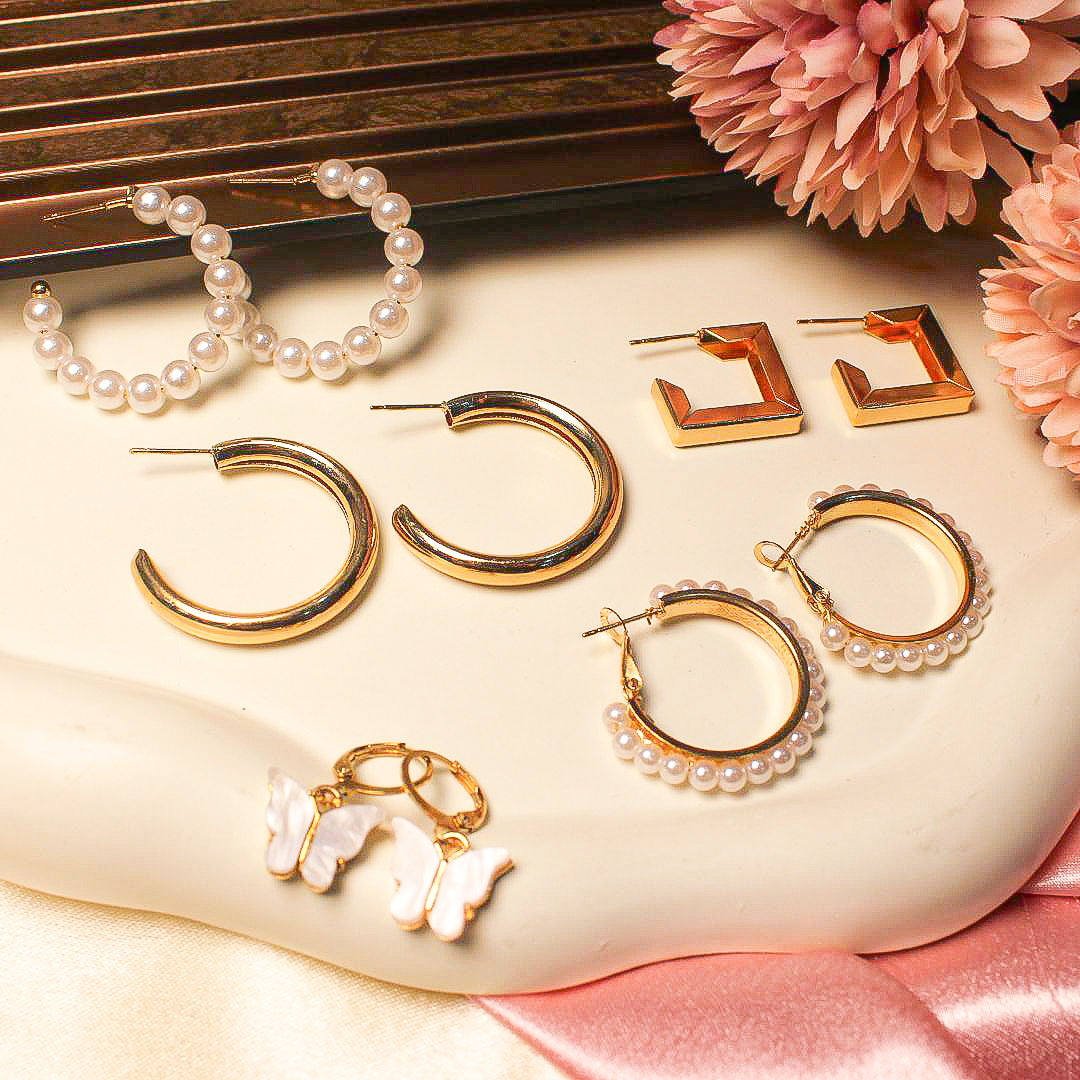 Set of 5 Hoops (Golden and White Pearl)