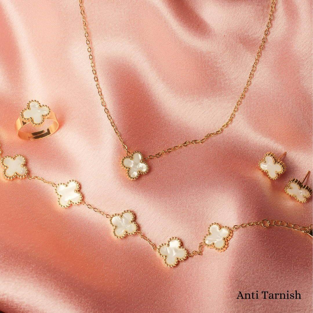White clover set