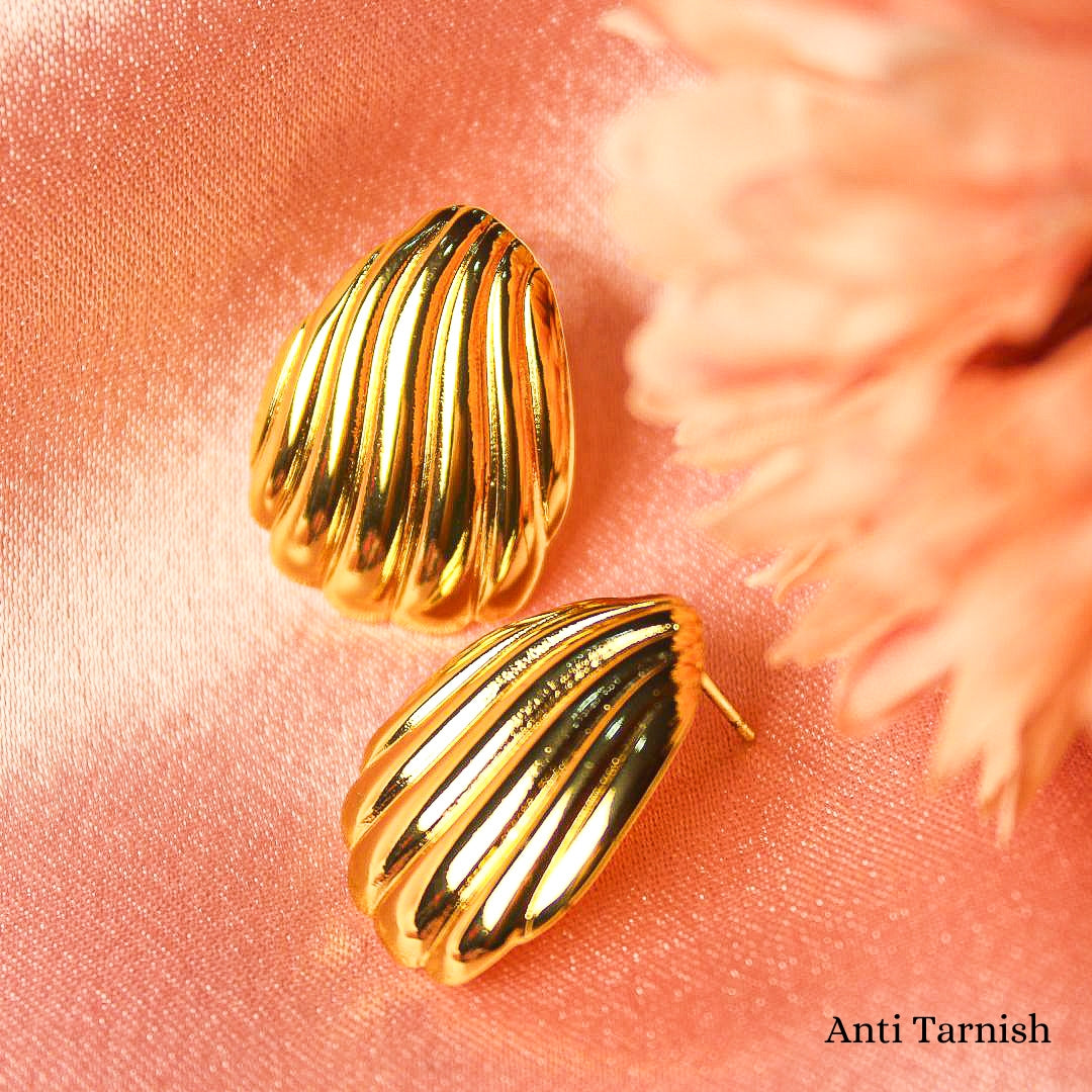Seashell Elegance