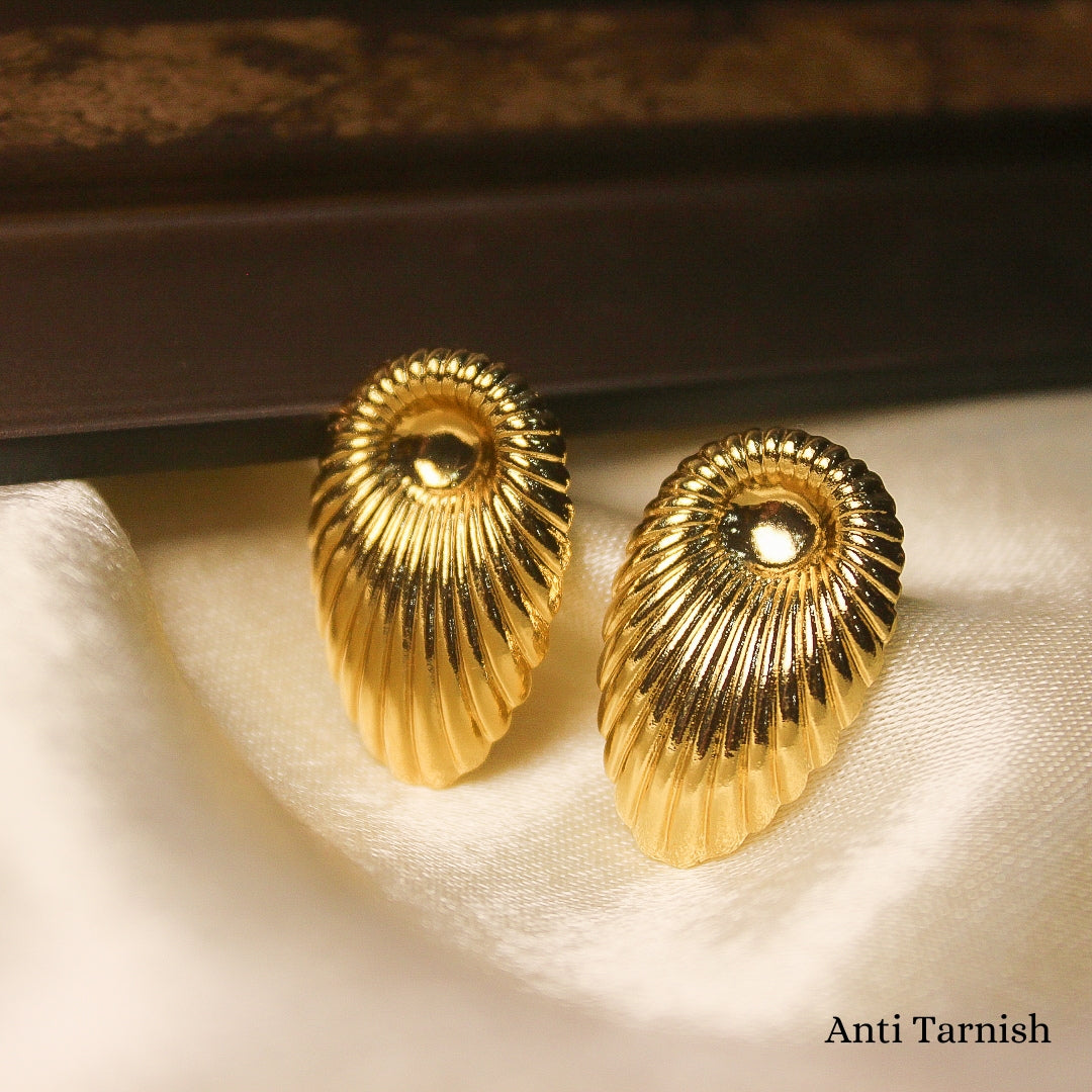 Beach Shell earrings